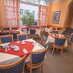 Garni Am Markt - Businesshotel - Fruehstuecksbuffet - Fahrradabstellplatz - Hunde Willkommen Neustadt bei Coburg