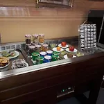 Garni Am Markt - Businesshotel - Fruehstuecksbuffet - Fahrradabstellplatz - Hunde Willkommen Hotel Neustadt bei Coburg