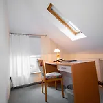 Garni Am Markt - Businesshotel - Fruehstuecksbuffet - Fahrradabstellplatz - Hunde Willkommen Neustadt bei Coburg