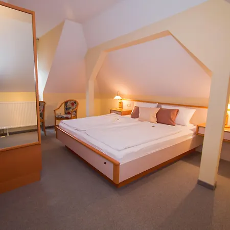 Garni Am Markt - Businesshotel - Fruehstuecksbuffet - Fahrradabstellplatz - Hunde Willkommen Hotel