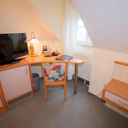 Garni Am Markt - Businesshotel - Fruehstuecksbuffet - Fahrradabstellplatz - Hunde Willkommen 3* 노이스타트 바이 코부르크