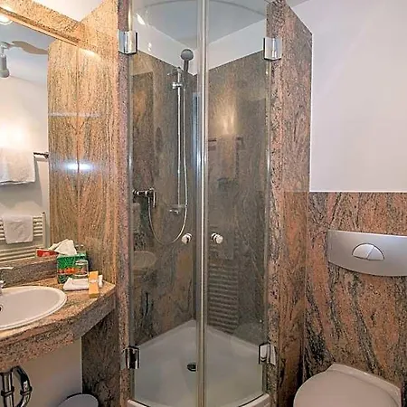Garni Am Markt - Businesshotel - Fruehstuecksbuffet - Fahrradabstellplatz - Hunde Willkommen 3*