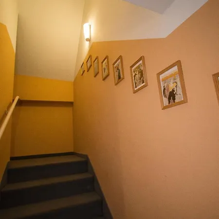 Garni Am Markt - Businesshotel - Fruehstuecksbuffet - Fahrradabstellplatz - Hunde Willkommen 酒店