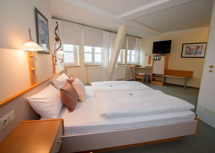 Garni Am Markt - Businesshotel - Fruehstuecksbuffet - Fahrradabstellplatz - Hunde Willkommen Ξενοδοχείο