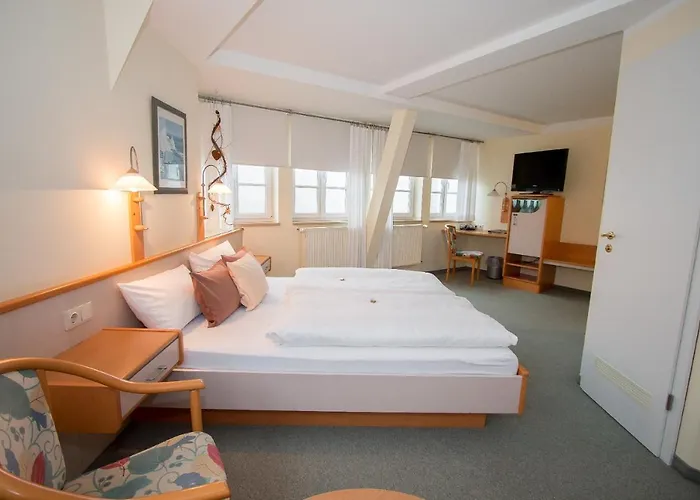 Garni Am Markt - Businesshotel - Fruehstuecksbuffet - Fahrradabstellplatz - Hunde Willkommen Ξενοδοχείο
